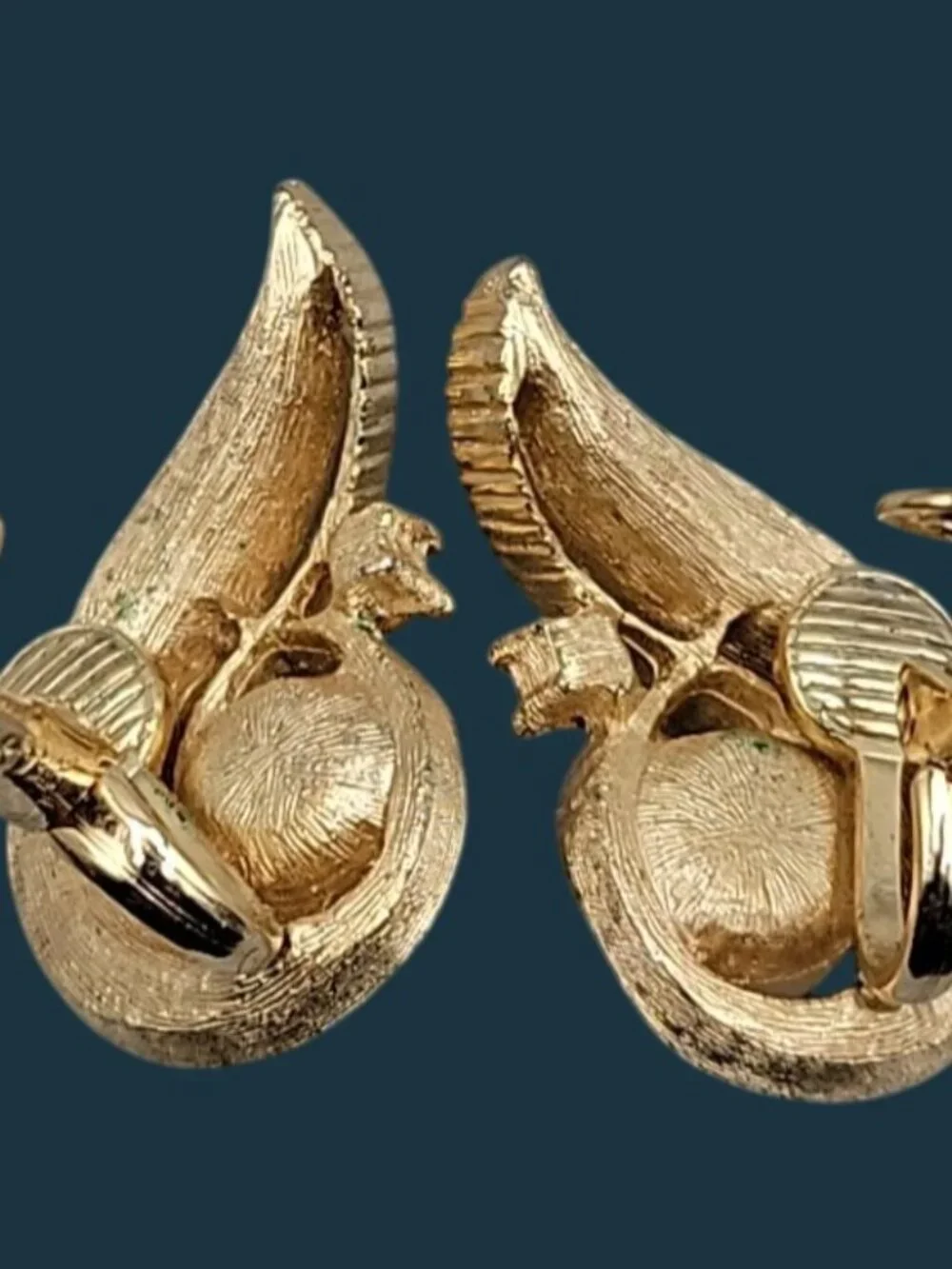 VTG Crown Trifari Faux Pearl Rhinestone Gold-Tone Clip-On Leaf Earrings 1960s